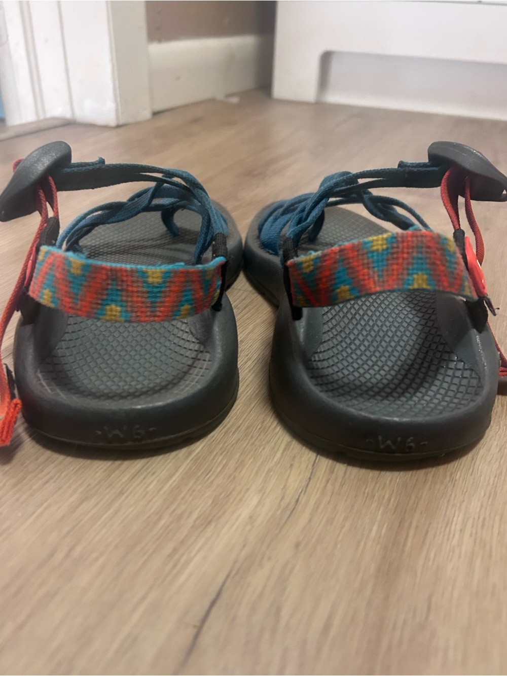 Chacos - Picture 2 of 4